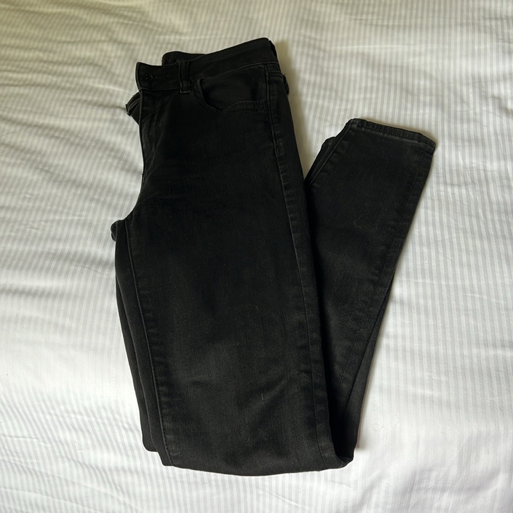 American Eagle black denim jeans